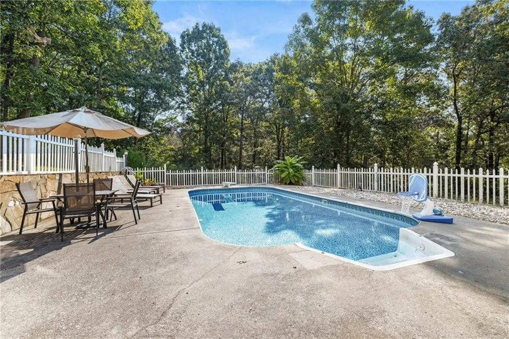 212 Knots Landing Drive Demorest, GA 30535