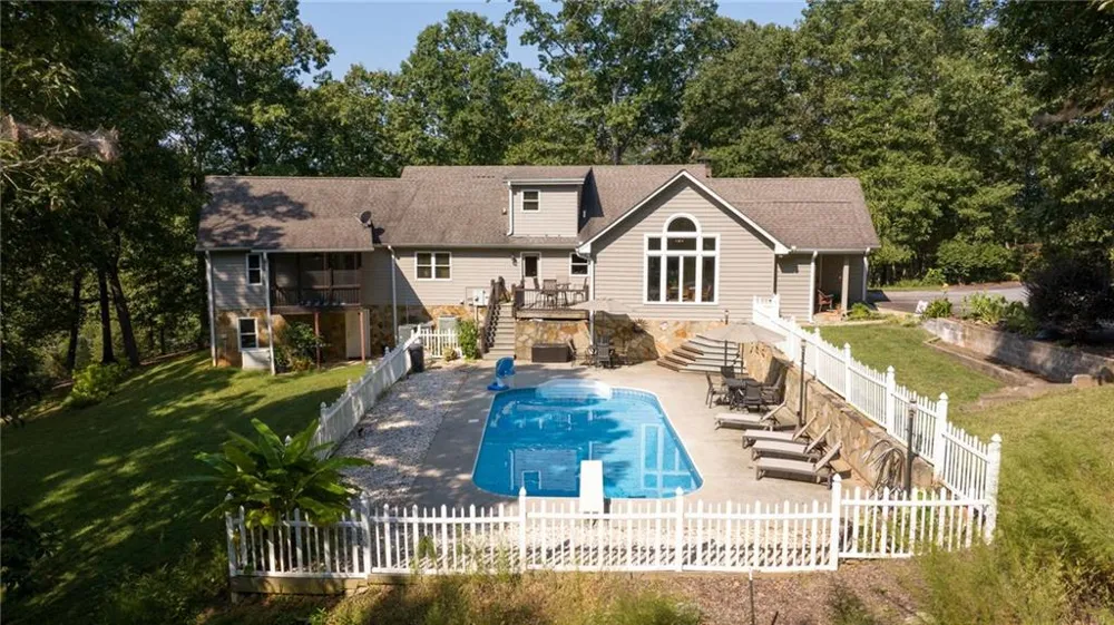 212 Knots Landing Drive Demorest, GA 30535
