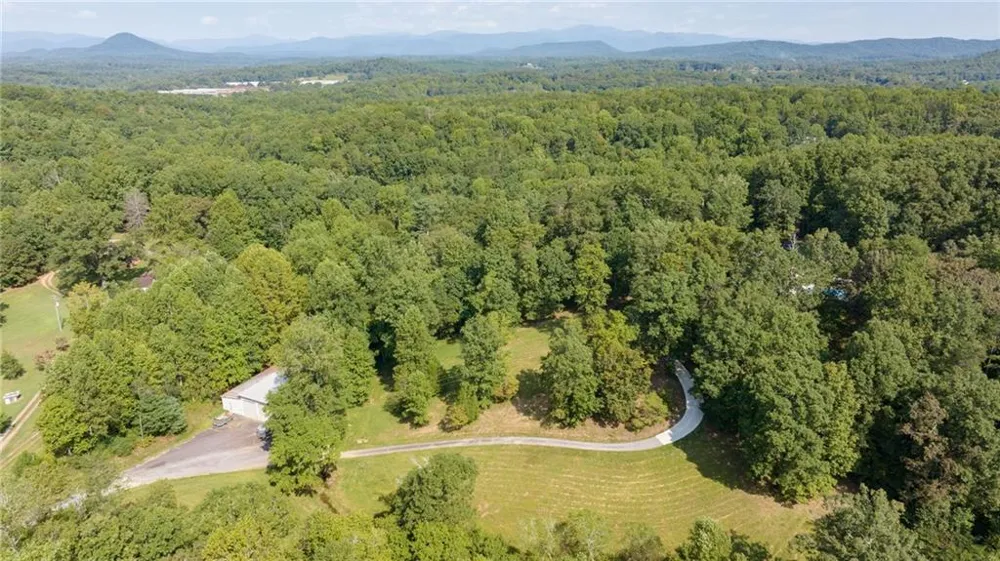 212 Knots Landing Drive Demorest, GA 30535