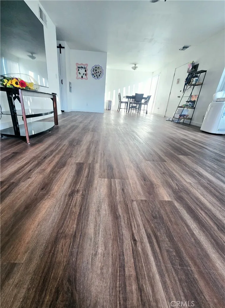 1263 Oakdale El Cajon, CA 92021
