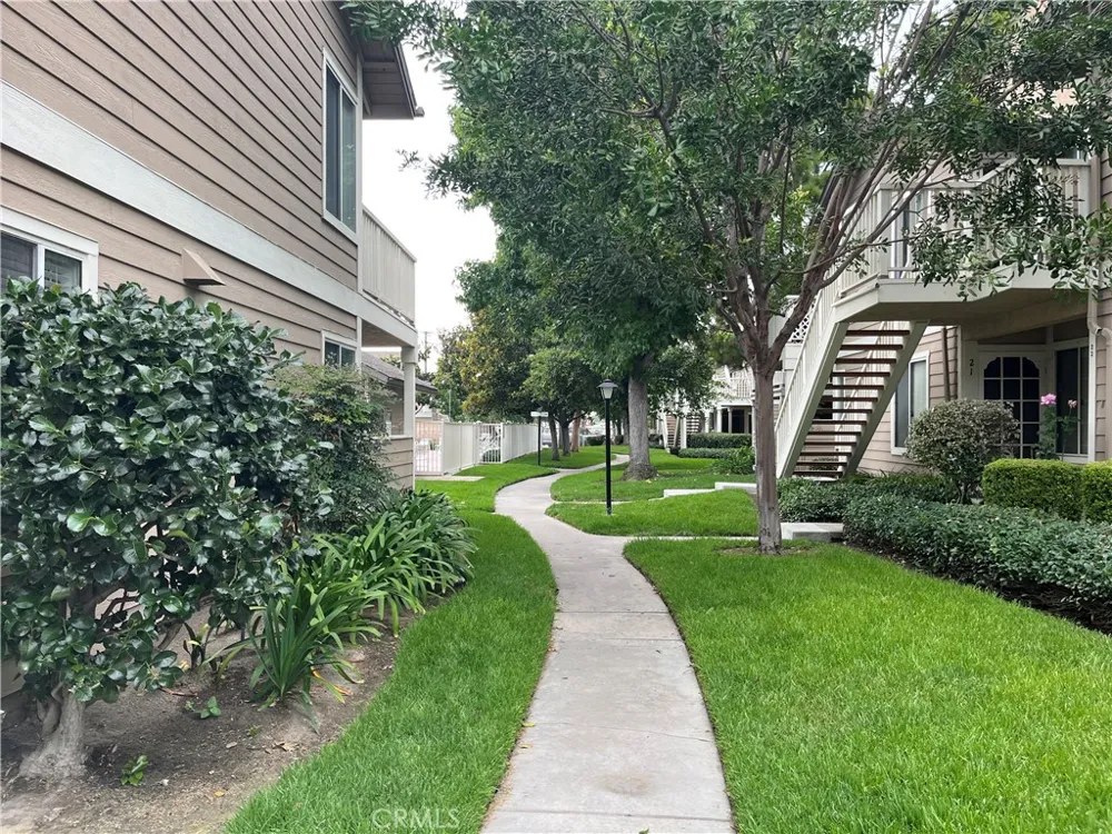 6951 Knollcrest Lane #56 Garden Grove, CA 92845