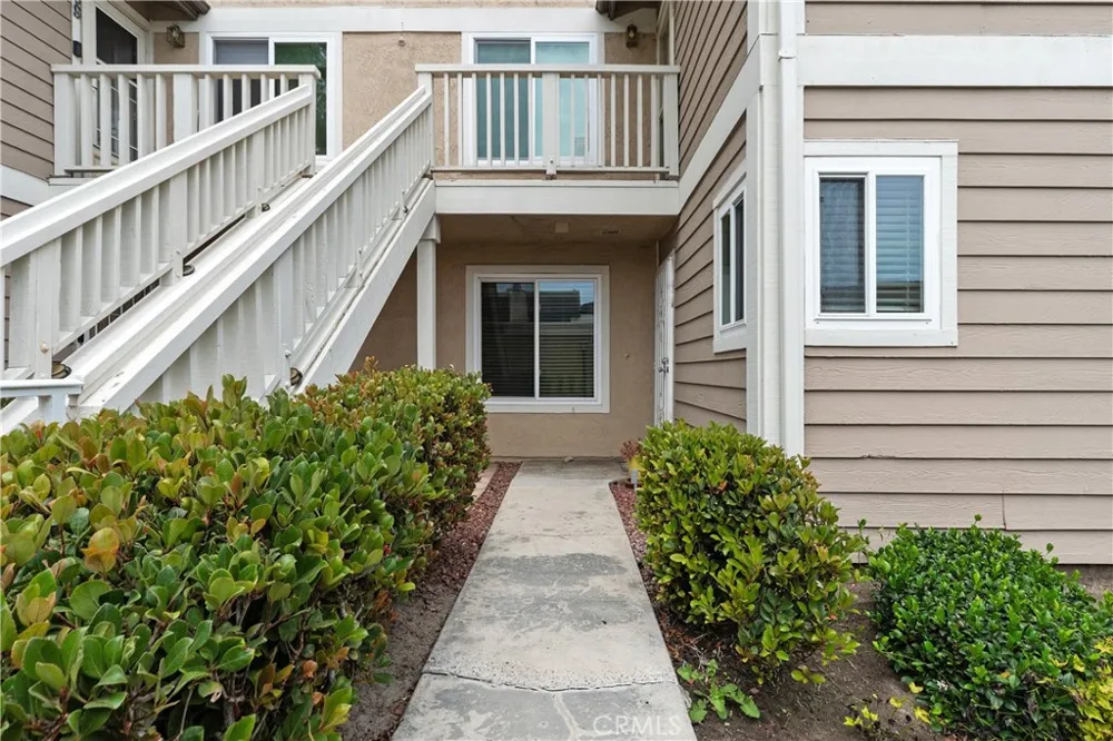 6951 Knollcrest Lane #56 Garden Grove, CA 92845