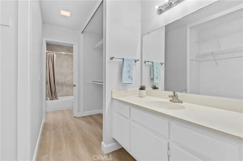 6951 Knollcrest Lane #56 Garden Grove, CA 92845