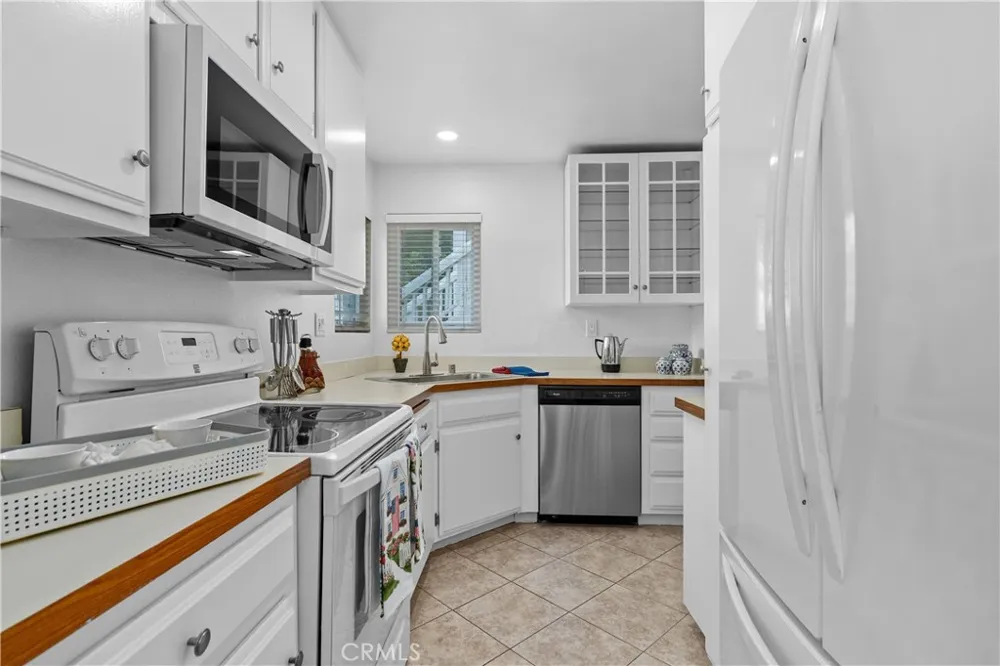 6951 Knollcrest Lane #56 Garden Grove, CA 92845