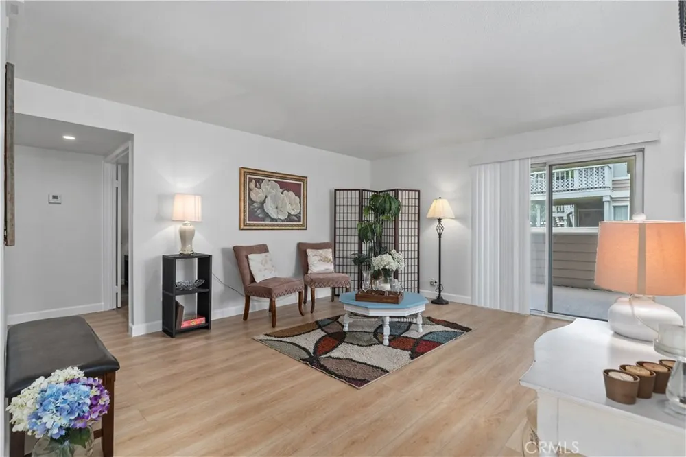 6951 Knollcrest Lane #56 Garden Grove, CA 92845
