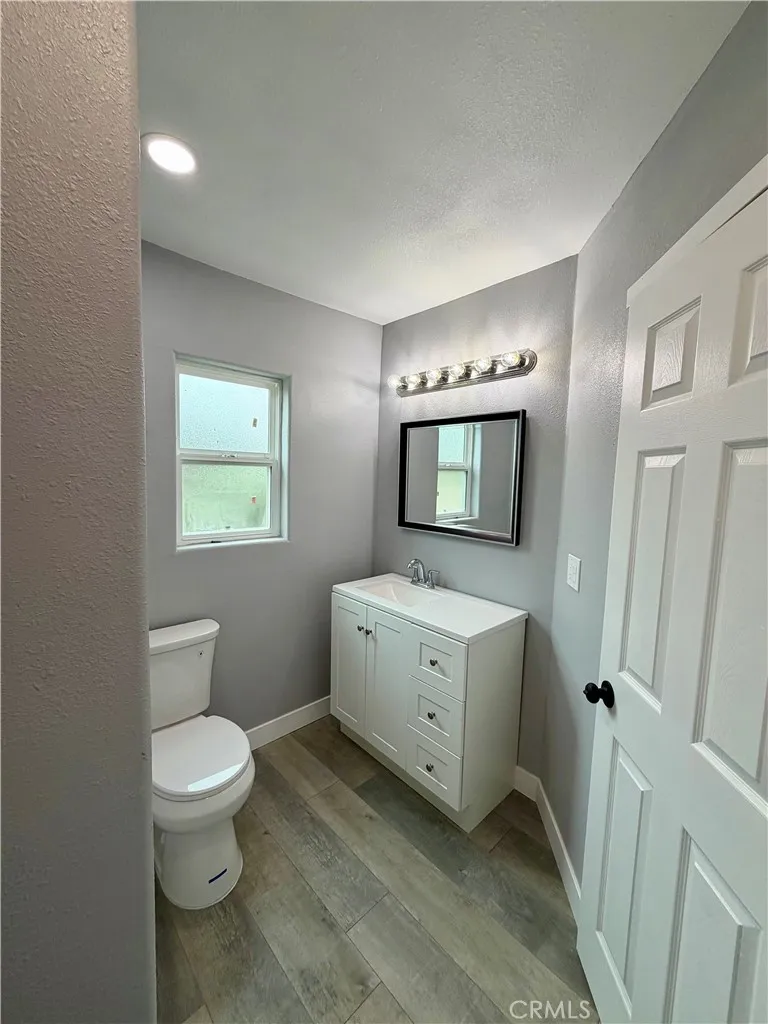 543 E 3rd Street Azusa, CA 91702