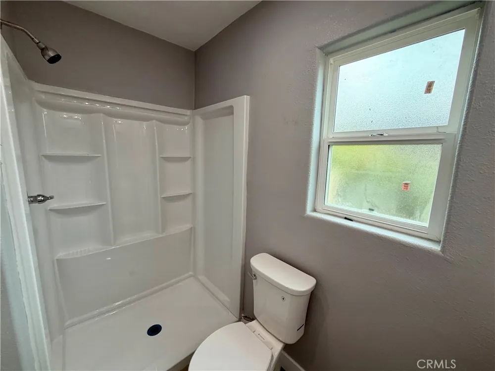 543 E 3rd Street Azusa, CA 91702