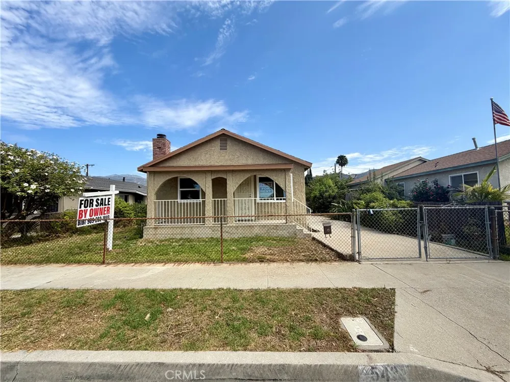 543 E 3rd Street Azusa, CA 91702