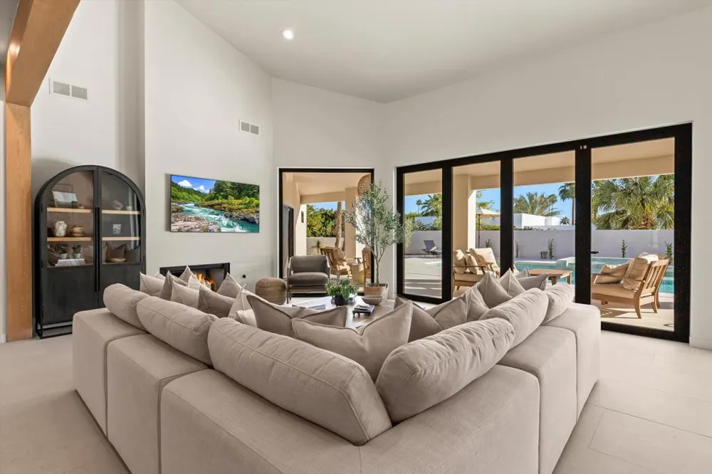 45580 Williams Road Indian Wells, CA 92210