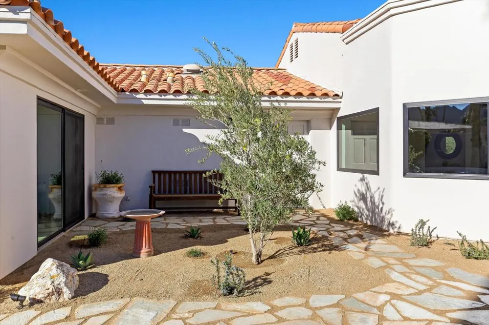 45580 Williams Road Indian Wells, CA 92210