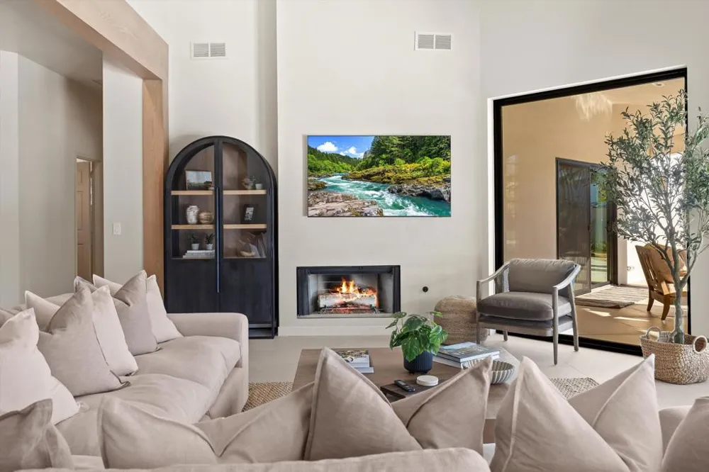 45580 Williams Road Indian Wells, CA 92210