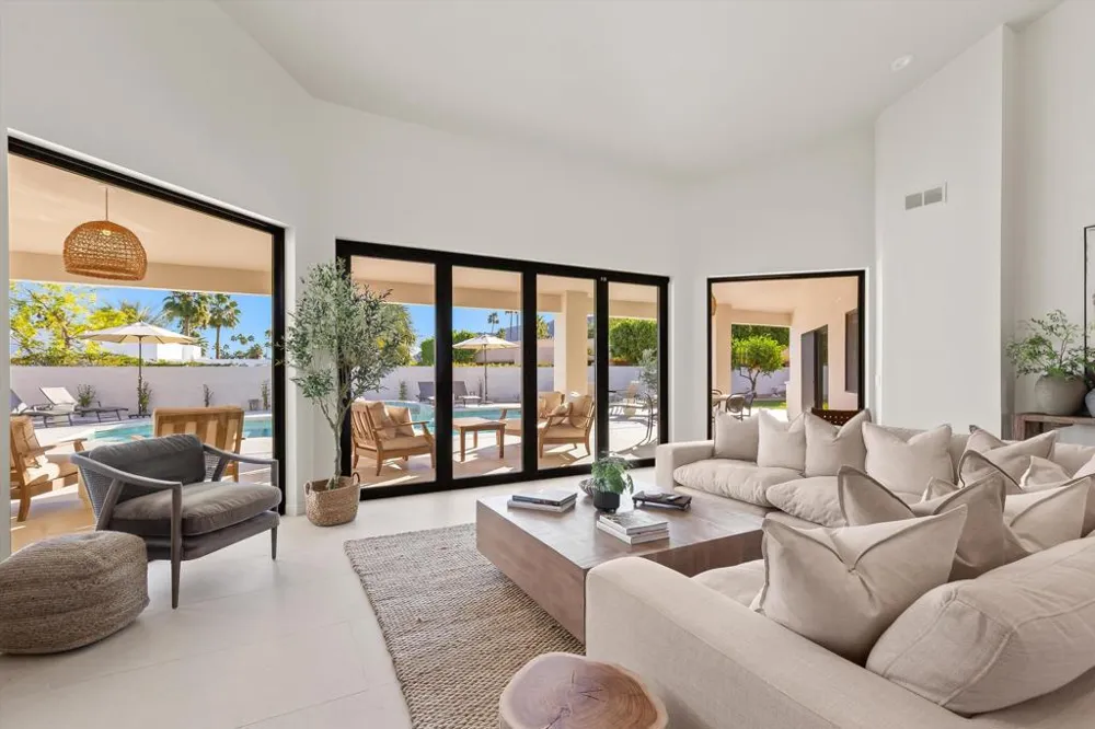 45580 Williams Road Indian Wells, CA 92210