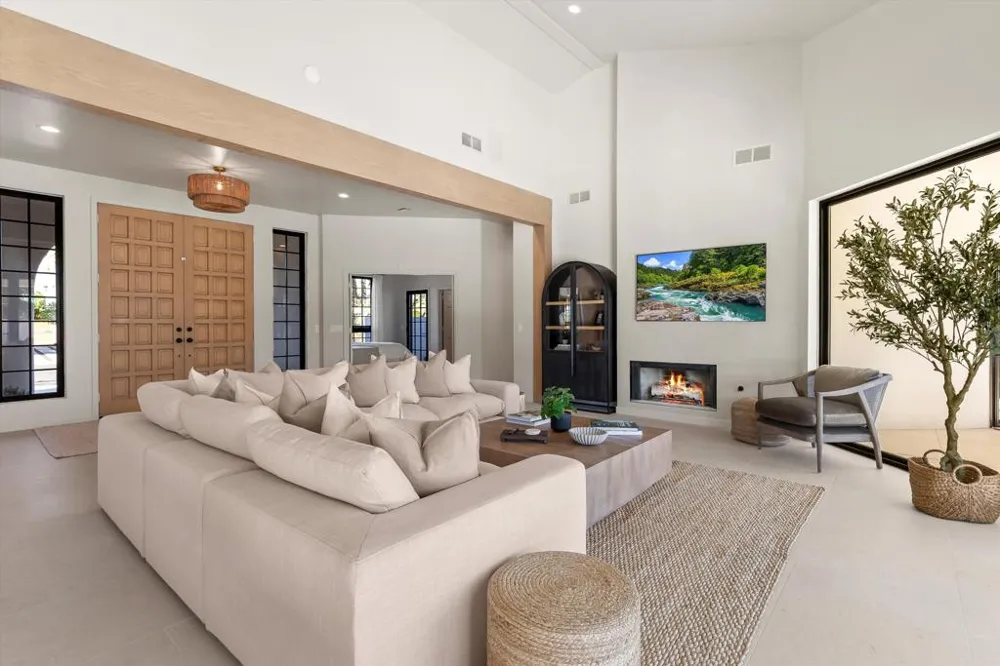 45580 Williams Road Indian Wells, CA 92210
