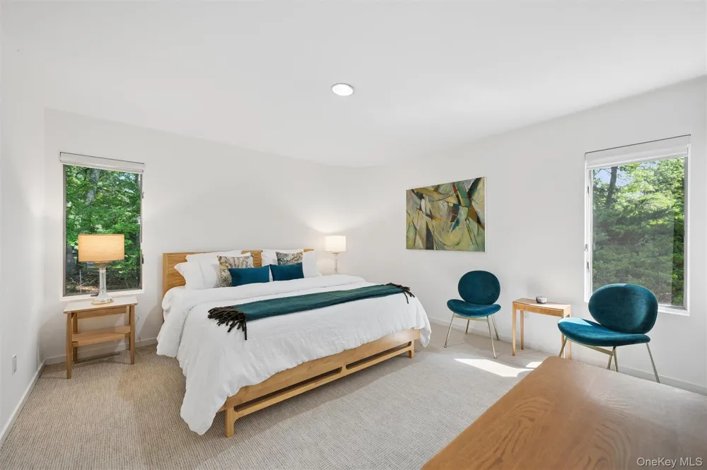 16 Elizabeth Lane Quogue, NY 11959