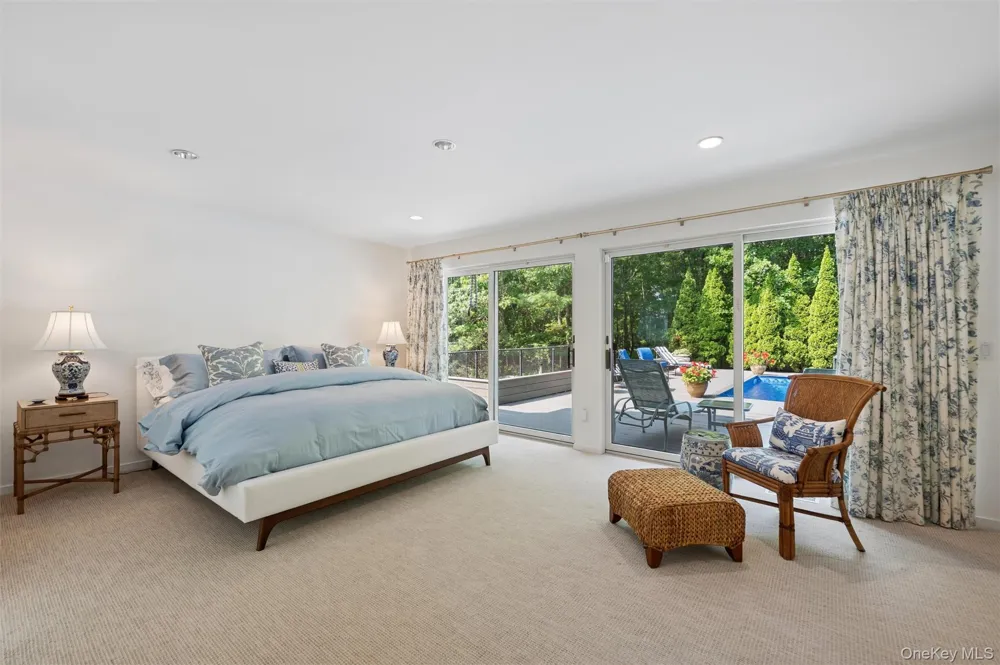 16 Elizabeth Lane Quogue, NY 11959