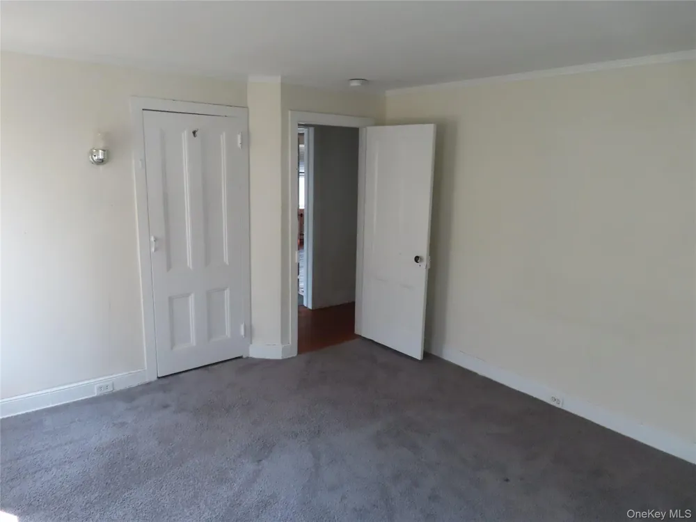 67 Prospect Street Babylon, NY 11702