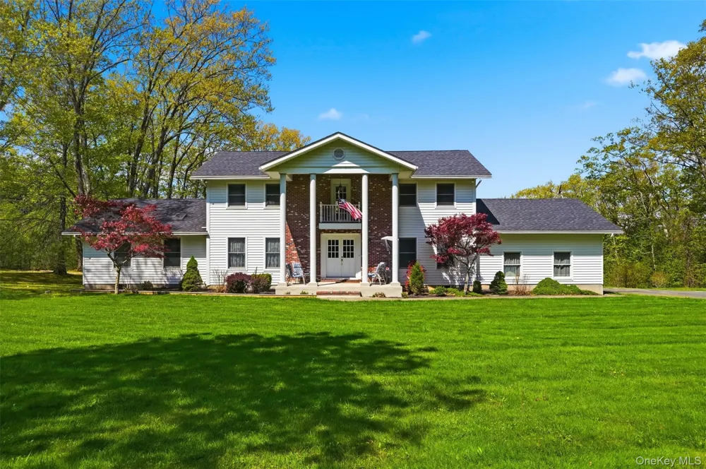 32 Sunset Circle Germantown, NY 12526