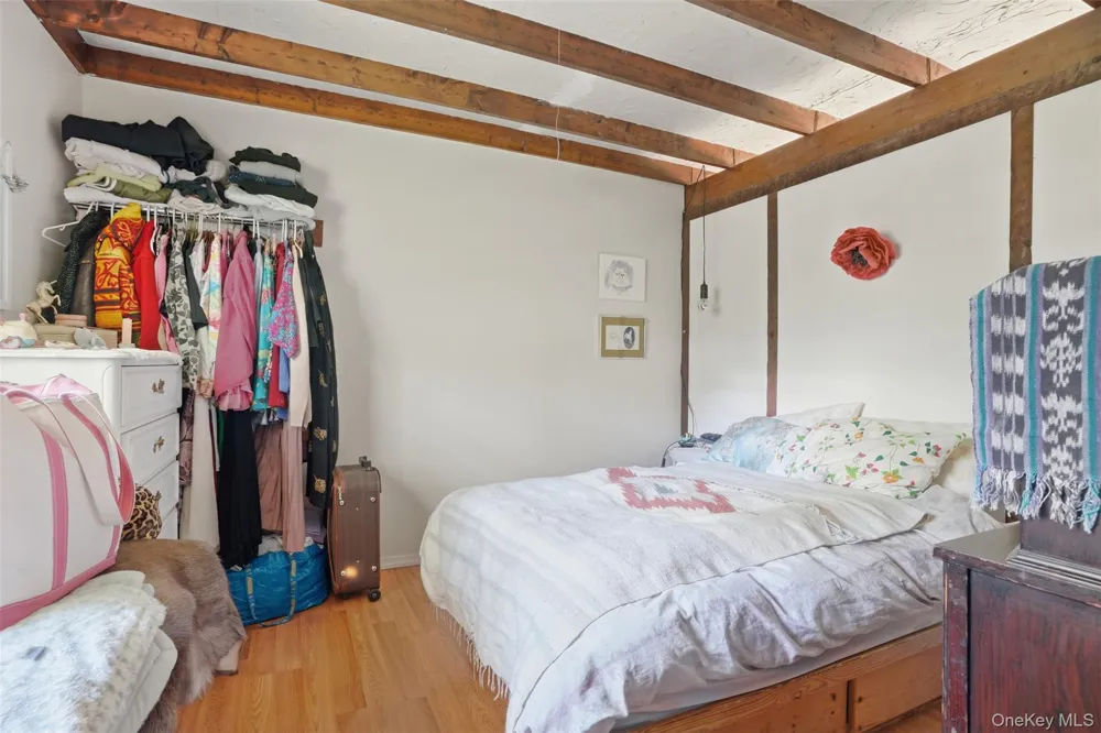 32 Sunset Circle Germantown, NY 12526