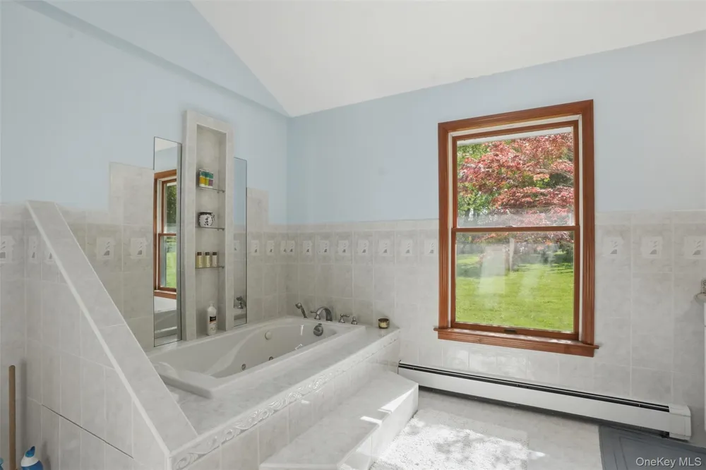 32 Sunset Circle Germantown, NY 12526