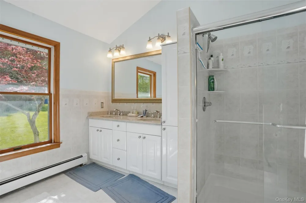 32 Sunset Circle Germantown, NY 12526
