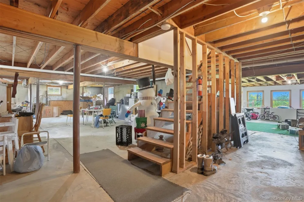32 Sunset Circle Germantown, NY 12526