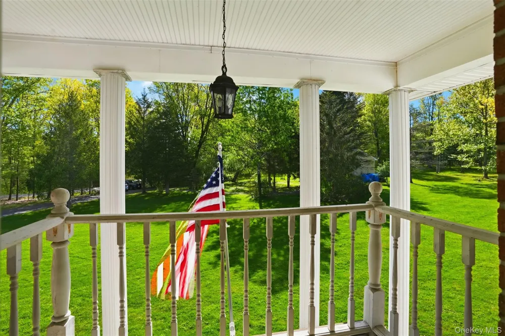 32 Sunset Circle Germantown, NY 12526
