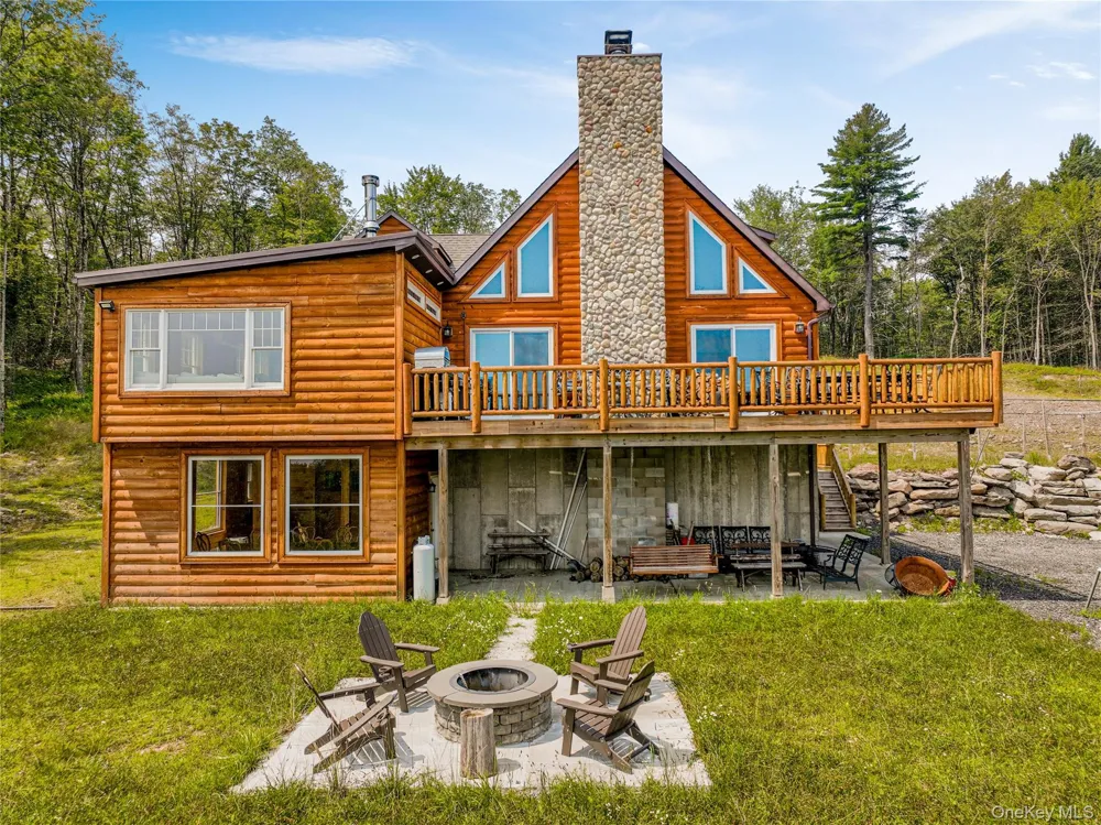 376 Aden Hill Road Neversink, NY 12765