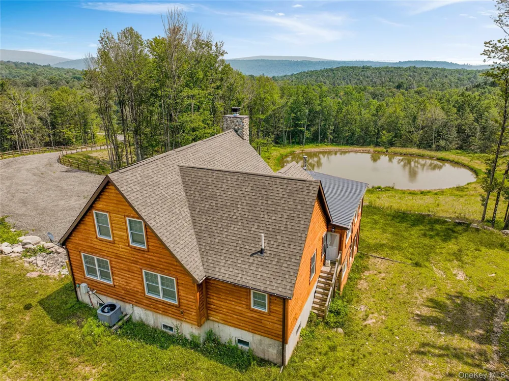376 Aden Hill Road Neversink, NY 12765
