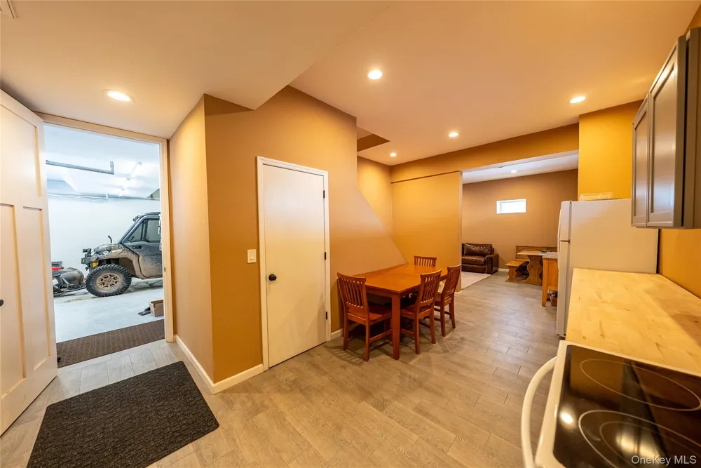 376 Aden Hill Road Neversink, NY 12765