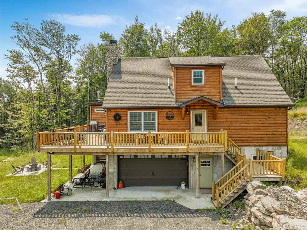 376 Aden Hill Road Neversink, NY 12765