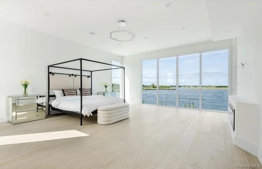 177 Albany Boulevard Atlantic Beach, NY 11509