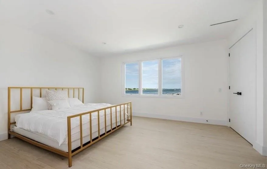 177 Albany Boulevard Atlantic Beach, NY 11509