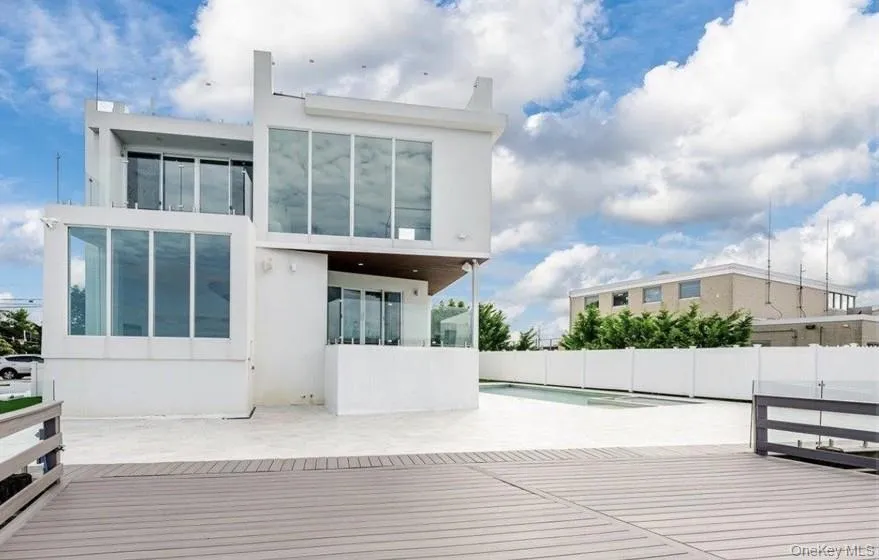 177 Albany Boulevard Atlantic Beach, NY 11509