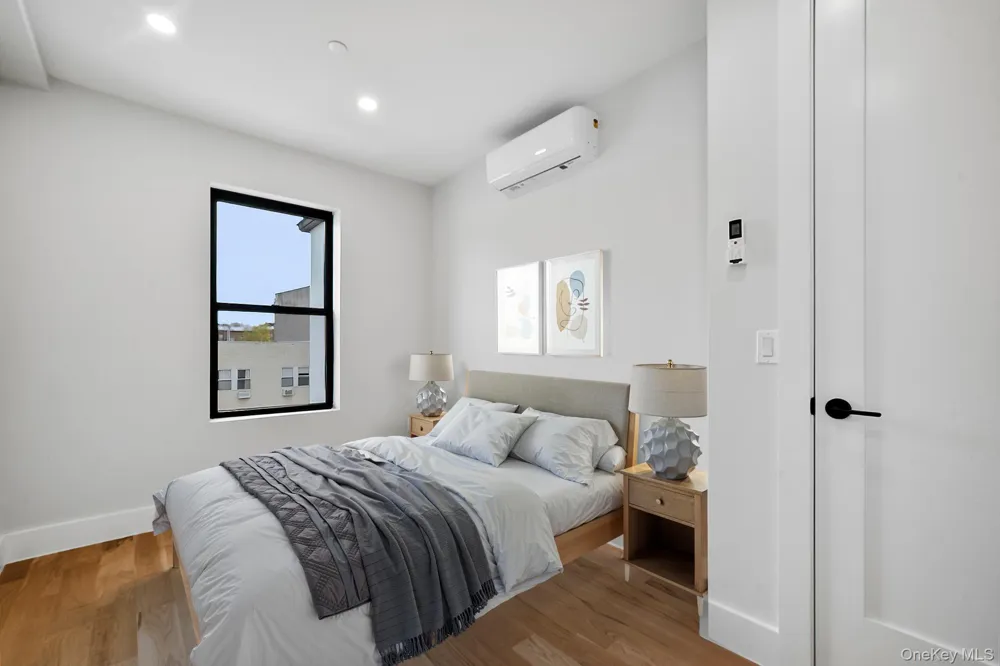 256 Putnam Avenue #4PH Brooklyn, NY 11216