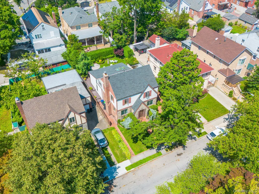 69-78 180th Street Fresh Meadows, NY 11365