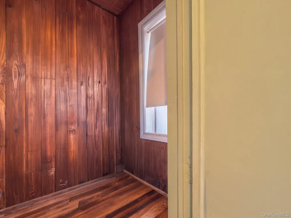 69-78 180th Street Fresh Meadows, NY 11365
