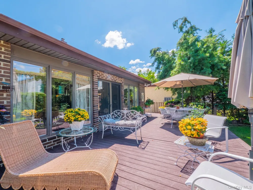 69-78 180th Street Fresh Meadows, NY 11365