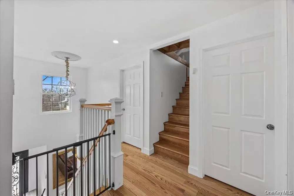 642 Lenore Lane Elmont, NY 11003