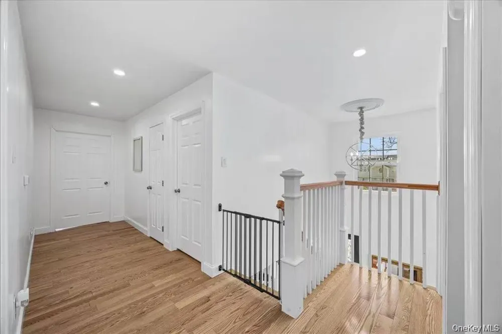 642 Lenore Lane Elmont, NY 11003