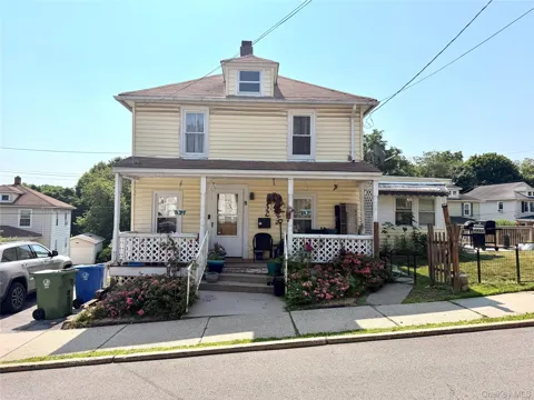 8 Forest Avenue #6