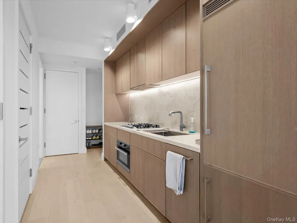 501 3rd Avenue #7C New York (Manhattan), NY 10016