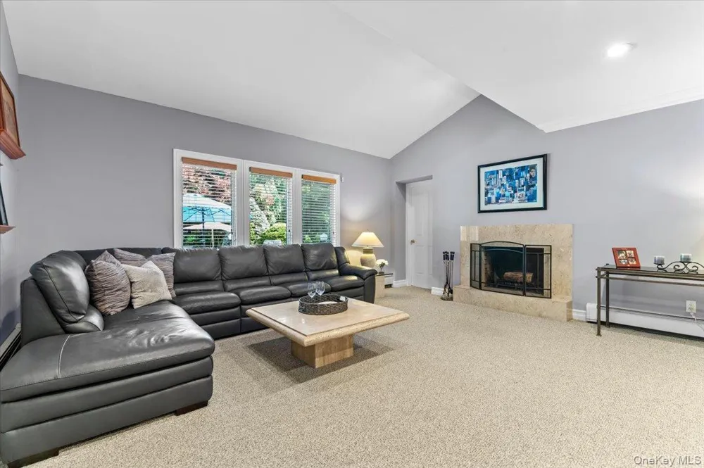 76 Wildwood Drive Dix Hills, NY 11746