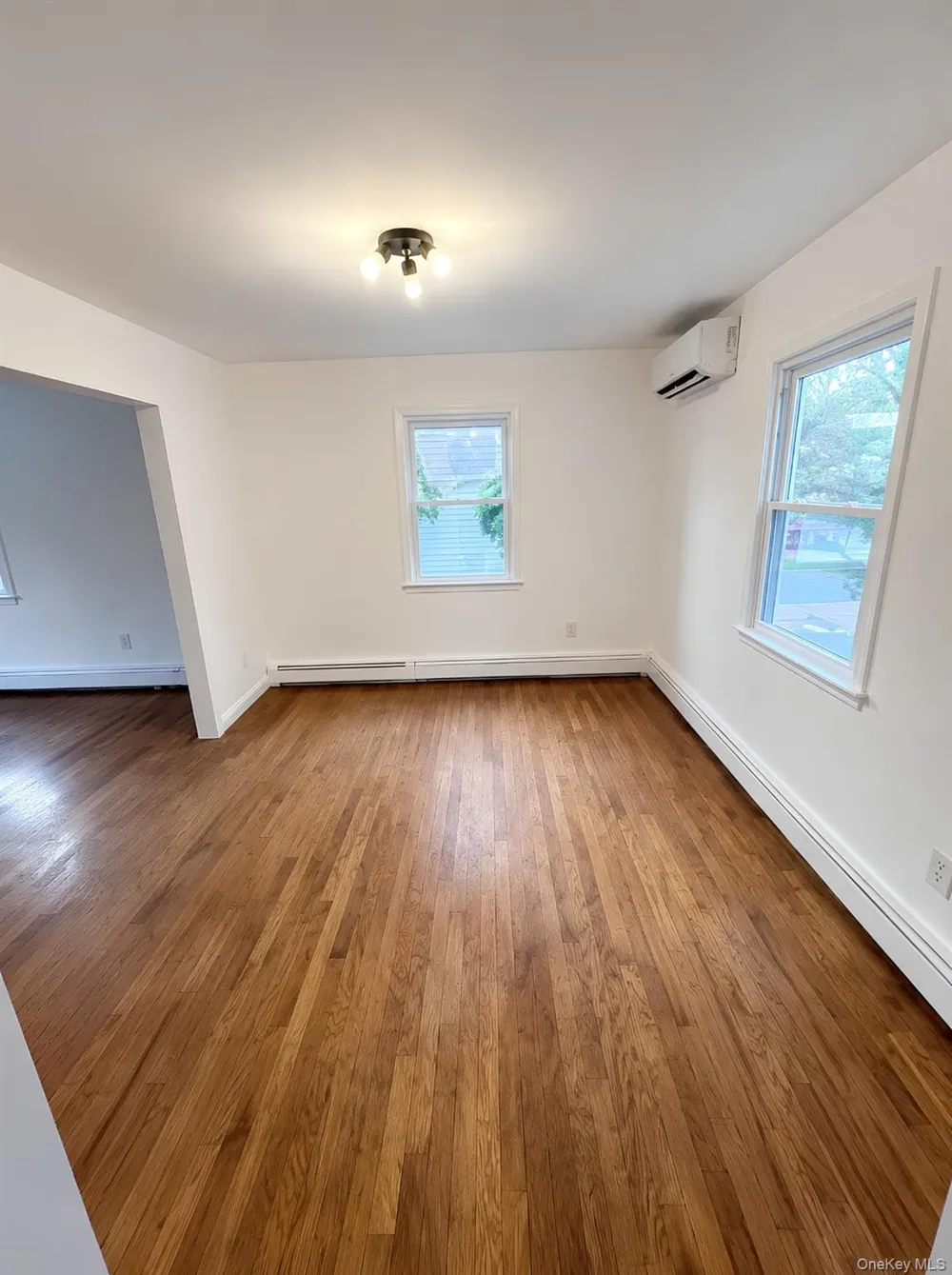 21 Walnut Avenue Stony Brook, NY 11790