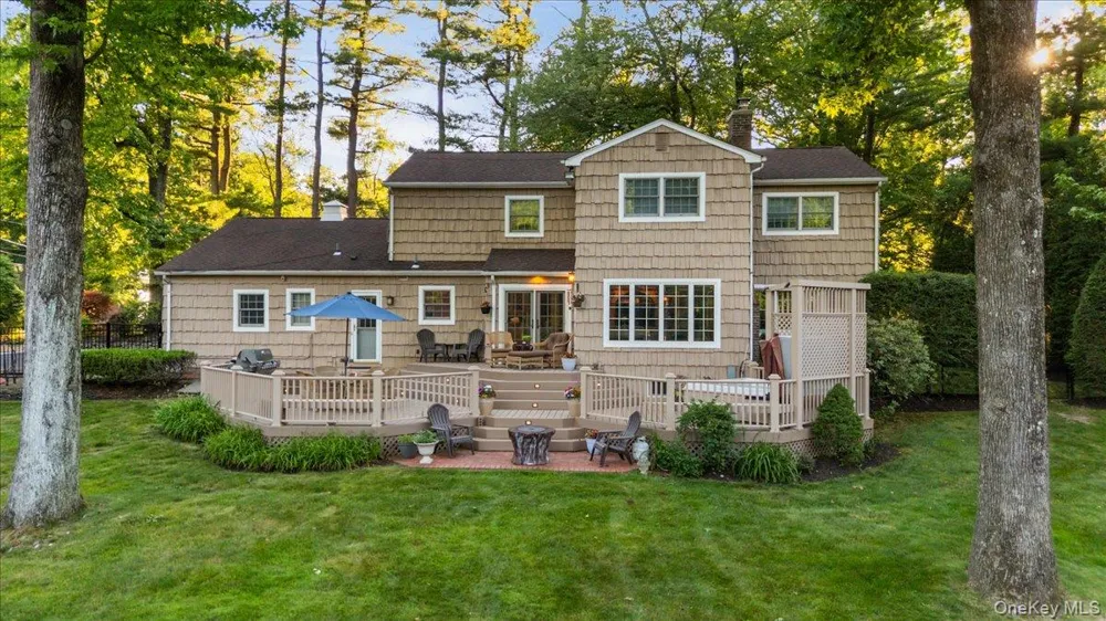 96 Plainview Road Woodbury, NY 11797