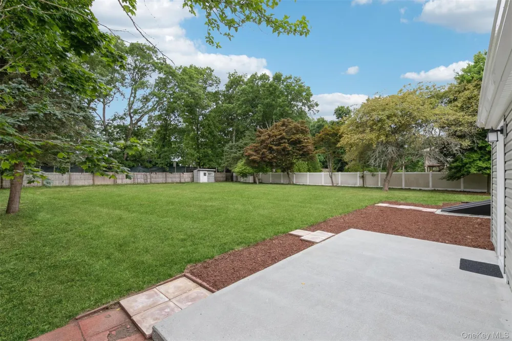 54 Ocean Avenue Center Moriches, NY 11934