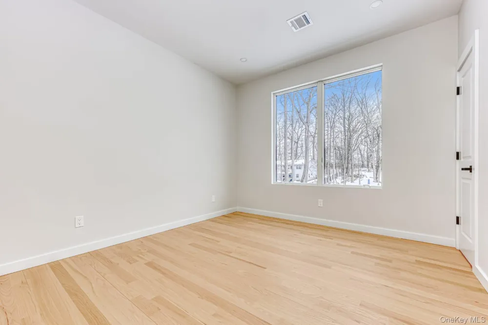 619 Union Road #202 Spring Valley, NY 10977