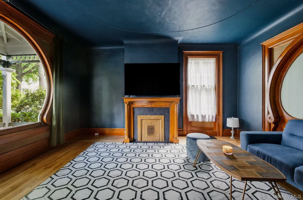 112 Academy Street Poughkeepsie, NY 12601