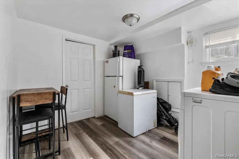 22 Hudson Place Hempstead, NY 11550