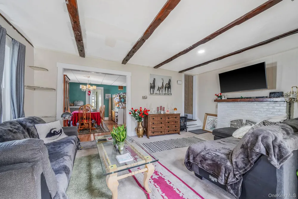 173 E Seaman Avenue Freeport, NY 11520