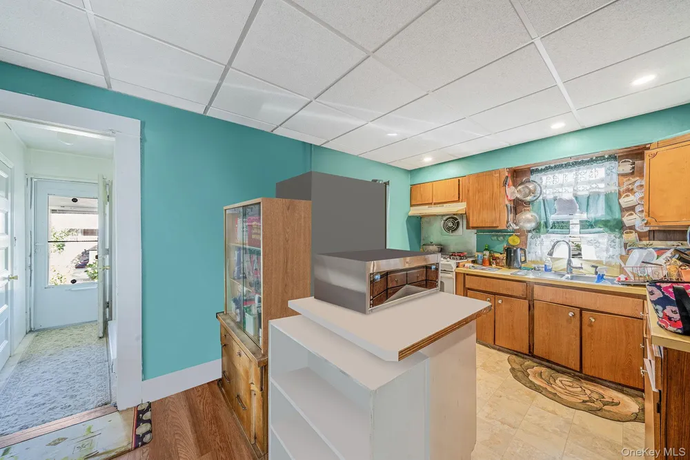 173 E Seaman Avenue Freeport, NY 11520